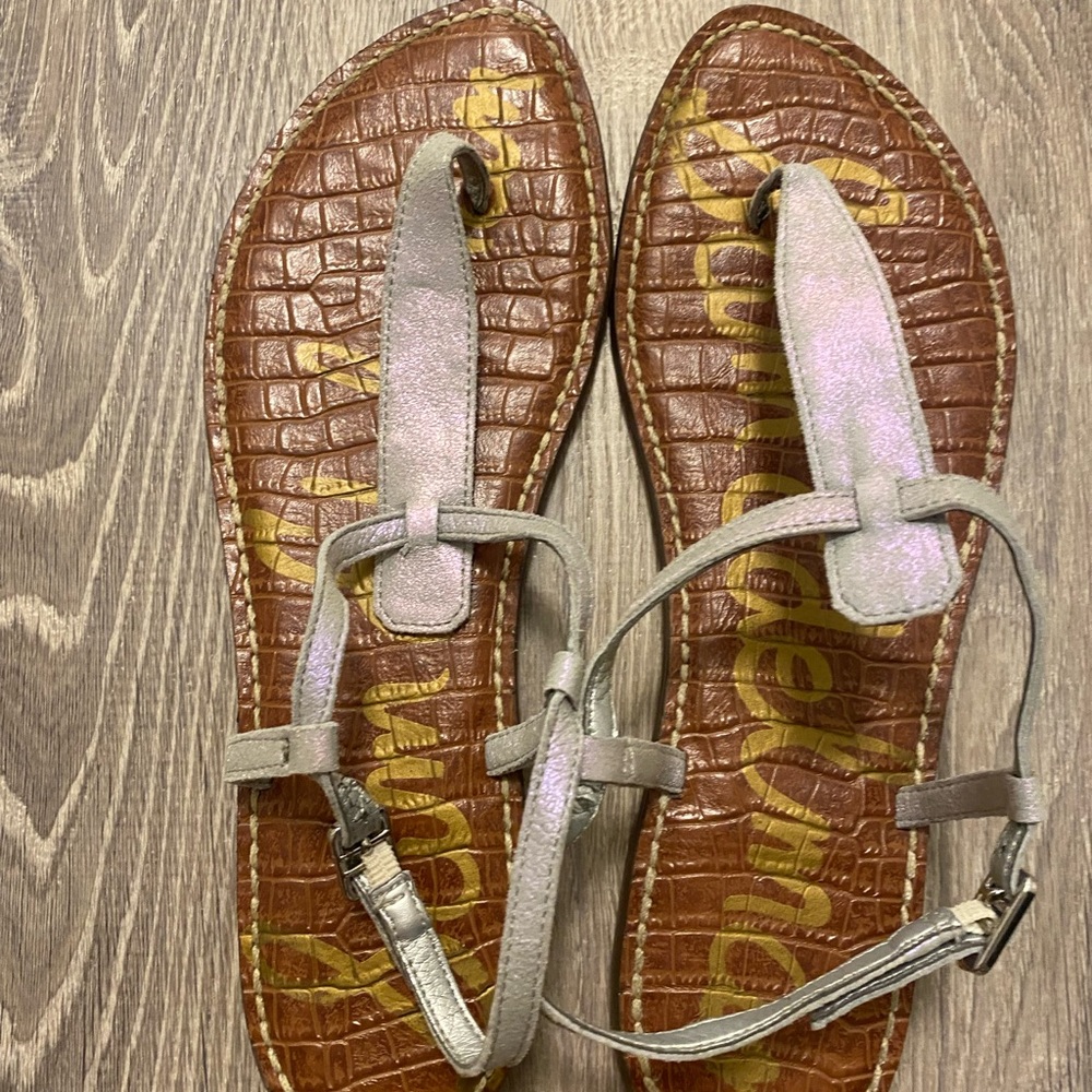 Sam Edelman Gigi Thong Flat Sandals Silver Metallic Size 9.5M